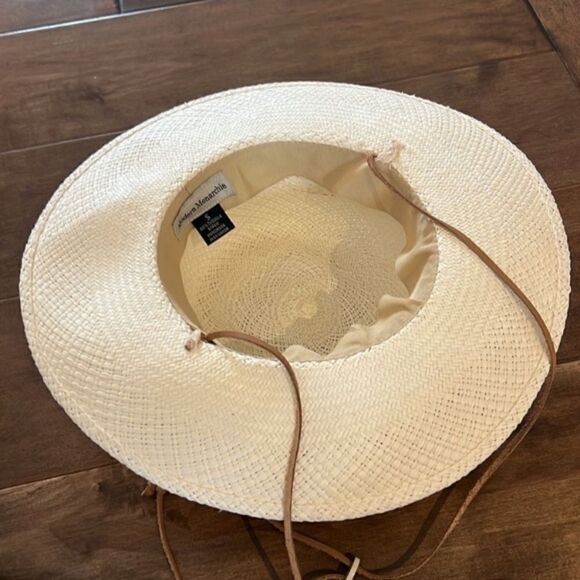 Free People Georgia Shell Embellished Straw Hat M main image 11